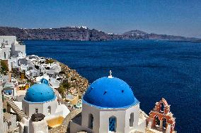 Daily Life On Santorini Island