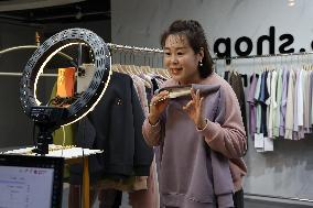 China Clothing Industry
