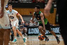 Joventut Badalona v Monbus Obradoiro - Liga Endesa Basketball