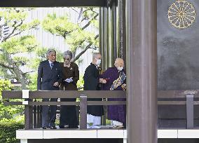 Japan's former emperor, empress in Nara