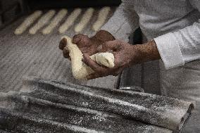 Sri Lankan-Origin Baker Makes The Best Baguette - Paris