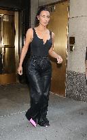 Kim Kardashian Goes Shopping At Tiffany’s - NYC