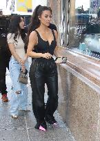 Kim Kardashian Goes Shopping At Tiffany’s - NYC