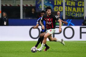 FC Internazionale v AC Milan: Semi-Final Second Leg - UEFA Champions League