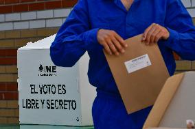 Prisoners In The State Of Mexico Vote For The First Time