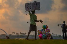 Daily Life In Colombo