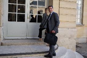 Mayor Yannick Morez meets with Elisabeth Borne - Paris