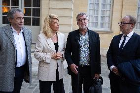 Mayor Yannick Morez meets with Elisabeth Borne - Paris