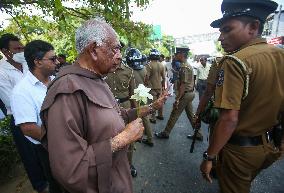 Sri Lanka Remembers Civil War Victims On 14th Anniversary