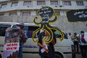 Protest In Front Of The Ministry Of Justice In Colombo