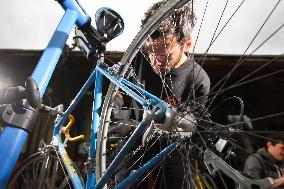 Solidarity Bike Repair Workshop - Briancon