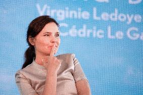 Cannes - Virginie Ledoyen At La Plage Des Enfants Gates