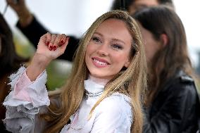 Cannes - Ester Expósito Perdidos En La Noche Photocall