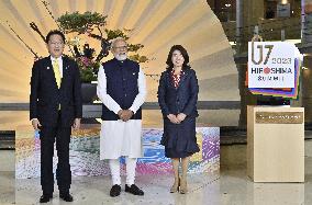 Japan, India leaders in Hiroshima
