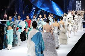 Graduation Fashion Show Exhibition in Nanjing