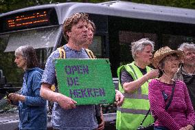 Open The Gates For The Animals On The Veluwe