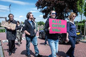 Open The Gates For The Animals On The Veluwe