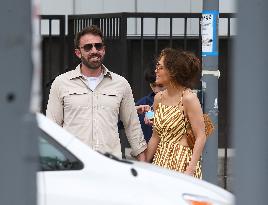 Jennifer Lopez And Ben Affleck Out Shopping - LA