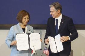 U.S.-Japan memorandum on quantum computing, semiconductors education