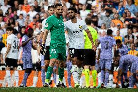 Valencia CF v Real Madrid CF - LaLiga Santander