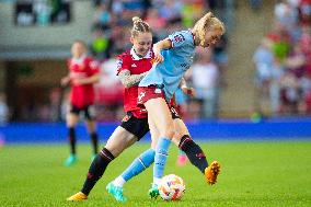 Manchester United v Manchester City - Barclays Women's Super League