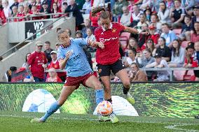 Manchester United v Manchester City - Barclays Women's Super League