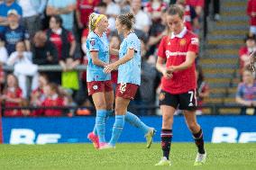 Manchester United v Manchester City - Barclays Women's Super League