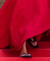 Cannes - Jennifer Lawrence Wears Comfy Flip-Flops