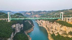 Jinfeng Wujiang Bridge in Guiyang