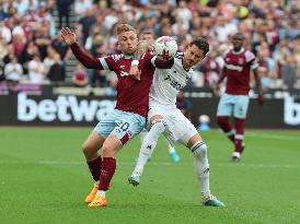 West Ham United v Leeds United - English Premier League