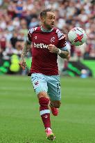 West Ham United v Leeds United - English Premier League