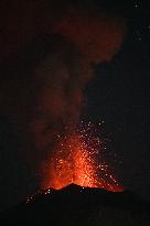 MEXICO-PUEBLA-VOLCANO-POPOCATEPETL-ERUPTION