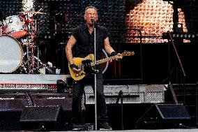 Bruce Springsteen And The E Street Band Perform In Rome Italy