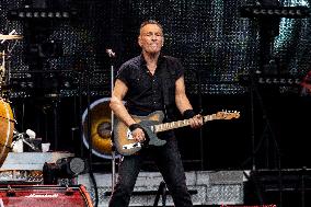 Bruce Springsteen And The E Street Band Perform In Rome Italy