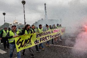 SNCF unions demonstration in Paris