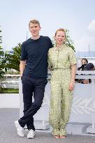 Cannes - Kuollet Lehdt Photocall