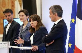 (SP)FRANCE-PARIS-OLYMIC OPENING CEREMONY-PROTOCOL SIGNING