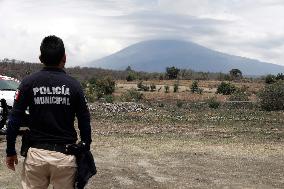 Population Of Santiago Xalitzitla Alert For Popocatepetl Activity In Mexico