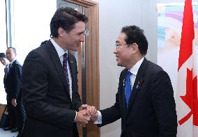 Kishida-Trudeau talks in Hiroshima