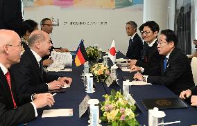 Kishida-Scholz talks in Hiroshima