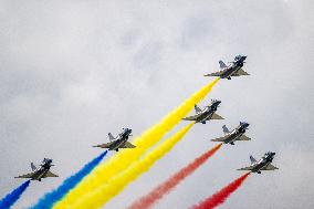 MALAYSIA-LANGKAWI-LIMA 2023-CHINA-AIR FORCE AEROBATICS TEAM-PERFORMANCE