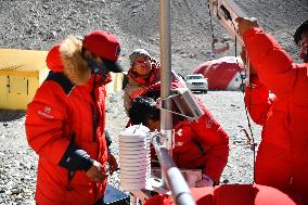 CHINA-MOUNT QOMOLANGMA-SCIENTIFIC RESEARCH  (CN)