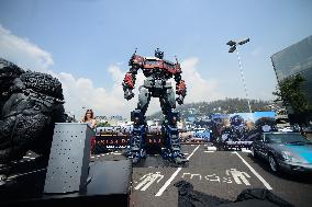 Transformers: The Awakening Of The Beasts Monumental Size Figures Launch