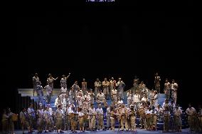 The Opera "The Pearl Fishermen" At The Palace Of Fine Arts In Mexico