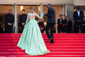 Cannes La Passion de Dodin Bouffant Premiere AM