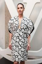 Louis Vuitton Cruise Photocall - Isola Bella