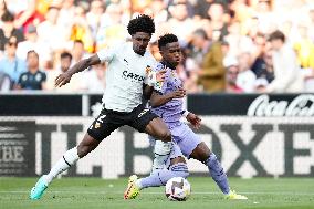 Valencia CF v Real Madrid CF - LaLiga Santander