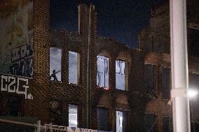 AUSTRALIA-SYDNEY-MASSIVE BUILDING FIRE