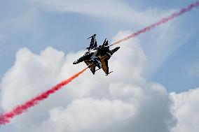 MALAYSIA-LANGKAWI-LIMA 2023-AIR SHOW