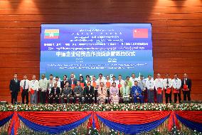 MYANMAR-NAY PYI TAW-CHINA-BUSINESS FORUM